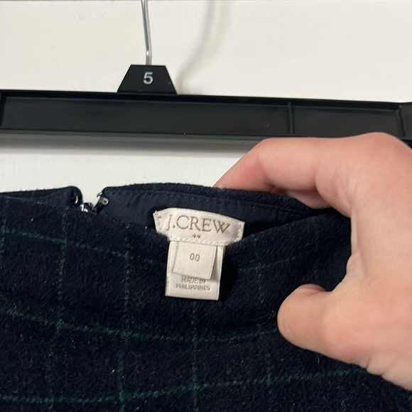 J. Crew Factory Navy stripped skirt - Picture 2 of 4